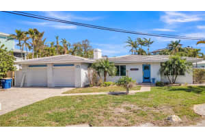 991 NARCISSUS AVENUE, CLEARWATER BEACH, FL 33767 Sold 04/03/25