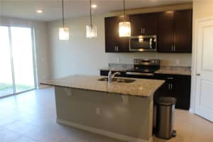 1006 OAK VALLEY DRIVE, AUBURNDALE, FL 33823 Sold 09/29/25