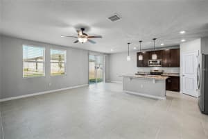 1006 OAK VALLEY DRIVE, AUBURNDALE, FL 33823 Sold 09/29/25