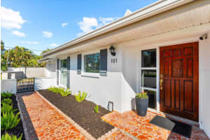 101 AUGUSTA AVENUE, PALM HARBOR, FL 34683 Sold 04/04/25