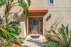 236 VALENCIA CIRCLE, ST PETERSBURG, FL 33716 Sold 04/07/25