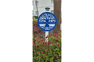 2113 CANAL DRIVE, BRADENTON, FL 34207 - MLS#MFRTB8351890