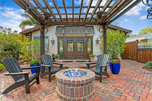 101 30TH AVENUE, ST PETERSBURG, FL 33704 - MLS#MFRTB8351958