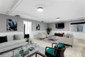 101 30TH AVENUE, ST PETERSBURG, FL 33704 - MLS#MFRTB8351958