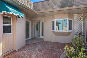 672 BOCA CIEGA POINT BOULEVARD, ST PETERSBURG, FL 33708 - MLS#MFRTB8351975
