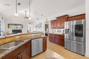 5549 EASTWIND DRIVE, SARASOTA, FL 34233 Sold 05/08/25