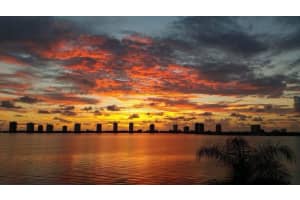 801 LAKE SHORE DRIVE, WEST PALM BEACH, FL 33403 - MLS#MFRTB8352074