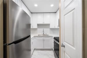 1200 SHORE DRIVE, ST PETERSBURG, FL 33701 Sold 05/02/25