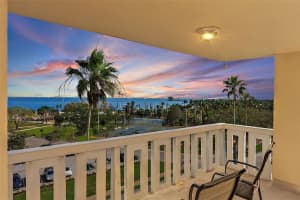 1200 N Shore Dr Ne #102, ST PETERSBURG