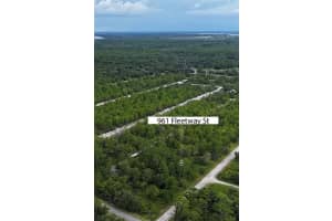 961 FLEETWAY STREET, LAKE PLACID, FL 33852 - MLS#MFRTB8352100