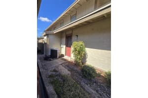 852 CREEKWAY COURT, BRANDON, FL 33511 Sold 06/10/25