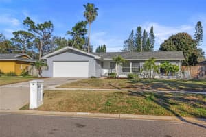 2630 PINEWOOD DRIVE, DUNEDIN, FL 34698 Sold 04/08/25