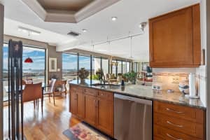 5950 Pelican Bay Plz S #ph-2f, GULFPORT