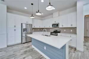 729 WINTERSIDE DRIVE, APOLLO BEACH, FL 33572 - MLS#MFRTB8352194