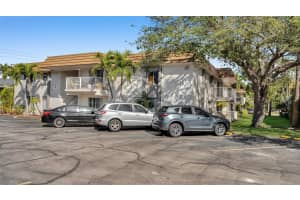 1830 MARAVILLA AVENUE, FORT MYERS, FL 33901 Sold 04/18/25