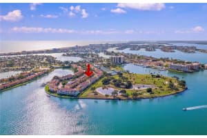 530 SANDY HOOK ROAD, TREASURE ISLAND, FL 33706 - MLS#MFRTB8352309