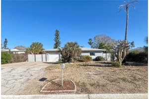 318 41ST AVENUE, ST PETE BEACH, FL 33706 Sold 05/30/25
