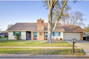 3241 CULLENDALE DRIVE, TAMPA, FL 33618 Sold 05/02/25
