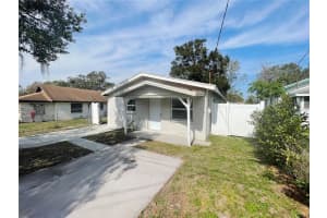301 BASSEDENA CIRCLE, LAKELAND, FL 33805 Sold 06/11/25