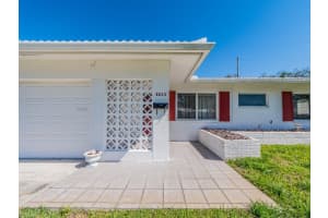 8623 140TH WAY, SEMINOLE, FL 33776 Sold 03/17/25
