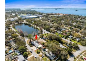 470 HIBISCUS LANE, DUNEDIN, FL 34698 Sold 07/11/25