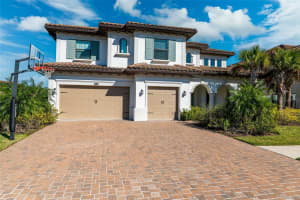 28565 PICANA LANE, WESLEY CHAPEL, FL 33543 Sold 04/04/25