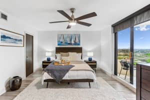 5940 PELICAN BAY PLAZA, GULFPORT, FL 33707 Sold 05/21/25