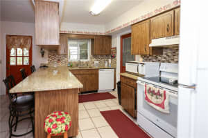 204 AMANA AVENUE, BRANDON, FL 33510 Sold 06/26/25