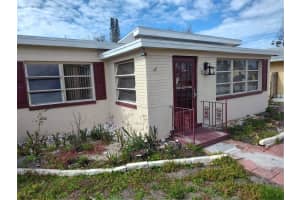 14034 MARGUERITE DRIVE, MADEIRA BEACH, FL 33708 Sold 03/14/25