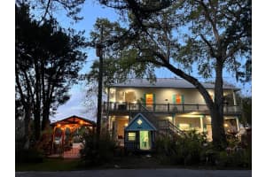 8117 RIVER POINT DRIVE, WEEKI WACHEE, FL 34607 Sold 07/02/25