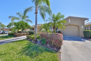 2282 SIFIELD GREENS WAY, SUN CITY CENTER, FL 33573 Sold 05/23/25