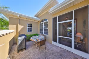 2282 SIFIELD GREENS WAY, SUN CITY CENTER, FL 33573 Sold 05/23/25