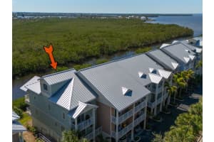 3230 Mangrove Point Dr, RUSKIN