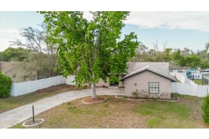 2427 COMERWOOD DRIVE, SPRING HILL, FL 34609 - MLS#MFRTB8352902