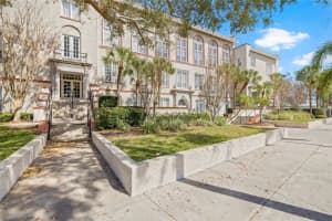 701 MIRROR LAKE DRIVE, ST PETERSBURG, FL 33701 Sold 07/23/25