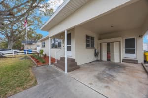 22 LAKE SHORE DRIVE, PALM HARBOR, FL 34684 Sold 03/12/25