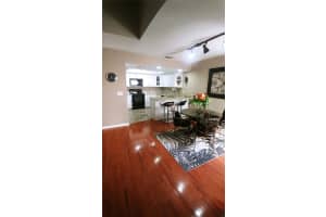11520 GALLERIA DRIVE, TAMPA, FL 33618 Sold 04/08/25