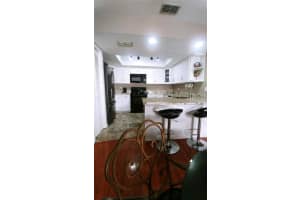 11520 GALLERIA DRIVE, TAMPA, FL 33618 Sold 04/08/25