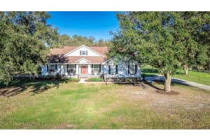725 GIANT OAK RD ROAD, LAKELAND, FL 33810 Sold 04/02/25