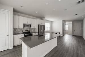 348 LAKE SMART CIRCLE, WINTER HAVEN, FL 33881 - MLS#MFRTB8353077