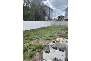 103 161ST AVENUE, REDINGTON BEACH, FL 33708 Sold 04/25/25