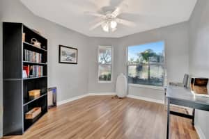 6809 EXETER PARK PLACE, APOLLO BEACH, FL 33572 Sold 05/05/25