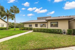 50 GRETCHEN COURT, OLDSMAR, FL 34677 Sold 04/30/25