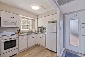750 BURLINGTON AVENUE, ST PETERSBURG, FL 33701 Sold 05/28/25
