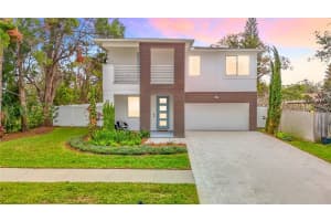 607 STERLING AVENUE, TAMPA, FL 33609 Sold 03/26/25