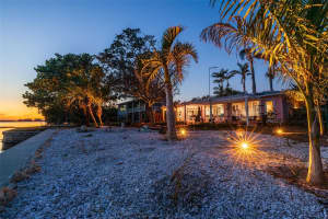 2158 BLOSSOM WAY, ST PETERSBURG, FL 33712 - MLS#MFRTB8353270
