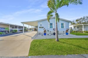 210 MOUNT PINEY AVENUE, ST PETERSBURG, FL 33702 Sold 09/19/25