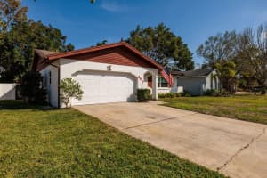 5611 Venetian Blvd Ne, ST PETERSBURG