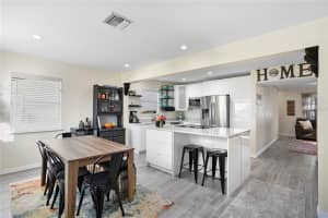 343 37TH AVENUE, ST PETERSBURG, FL 33704 Sold 07/03/25