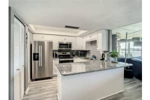 500 TREASURE ISLAND CAUSEWAY, TREASURE ISLAND, FL 33706 - MLS#MFRTB8353635